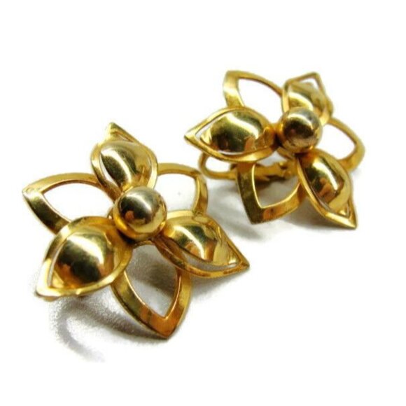 Sarah Coventry Gold Tone Flower Detailed Vintage Clip On Earrings - Picture 3 of 7